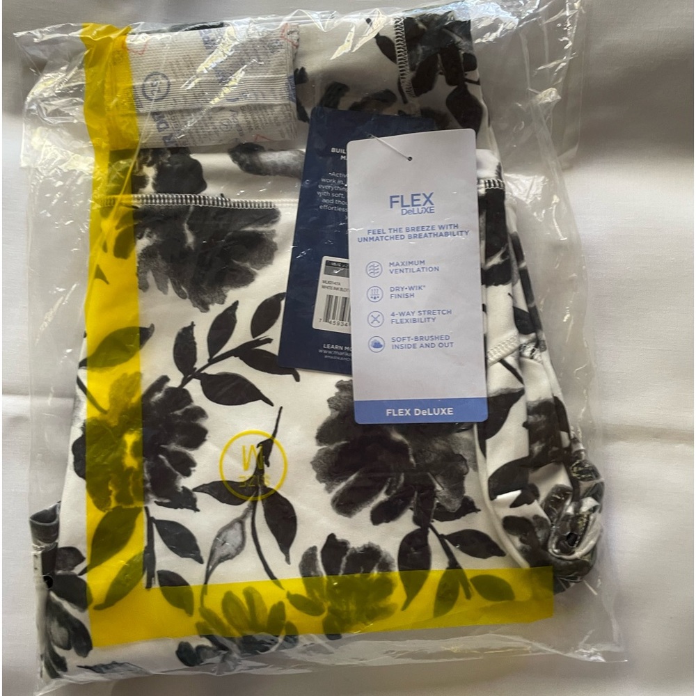 Marika Skort NWT